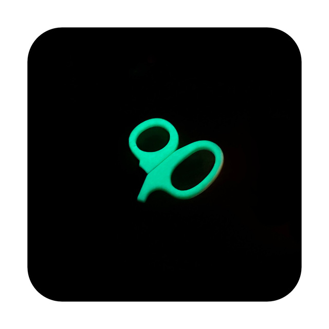 Nozyczki-ratownicze-Black-Front-PRO-FLUO
