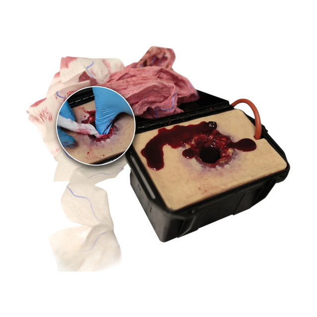 Trenazer-tamowania-krwotoku-–-rana-postrzalowa-Gunshot-in-a-Box-2